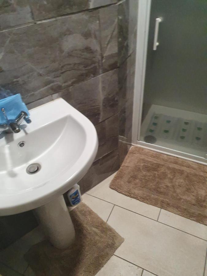 En suite bedrooms, Heaton, Newcastle Extérieur photo